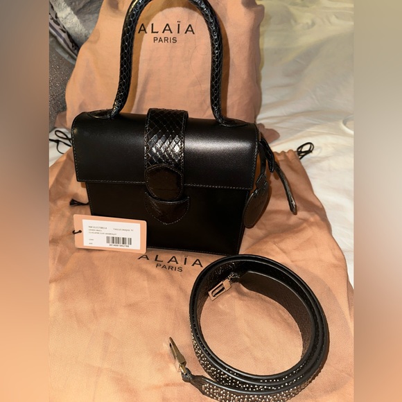 NWT Alaia Mini Leather/Python Snakeskin  - Top Handle/Shoulder/Crossbody Strap - Picture 3 of 14